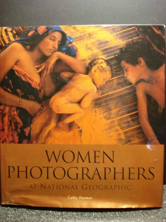 Women Photographers at National Geographic (Direct Mail Edition) cover image